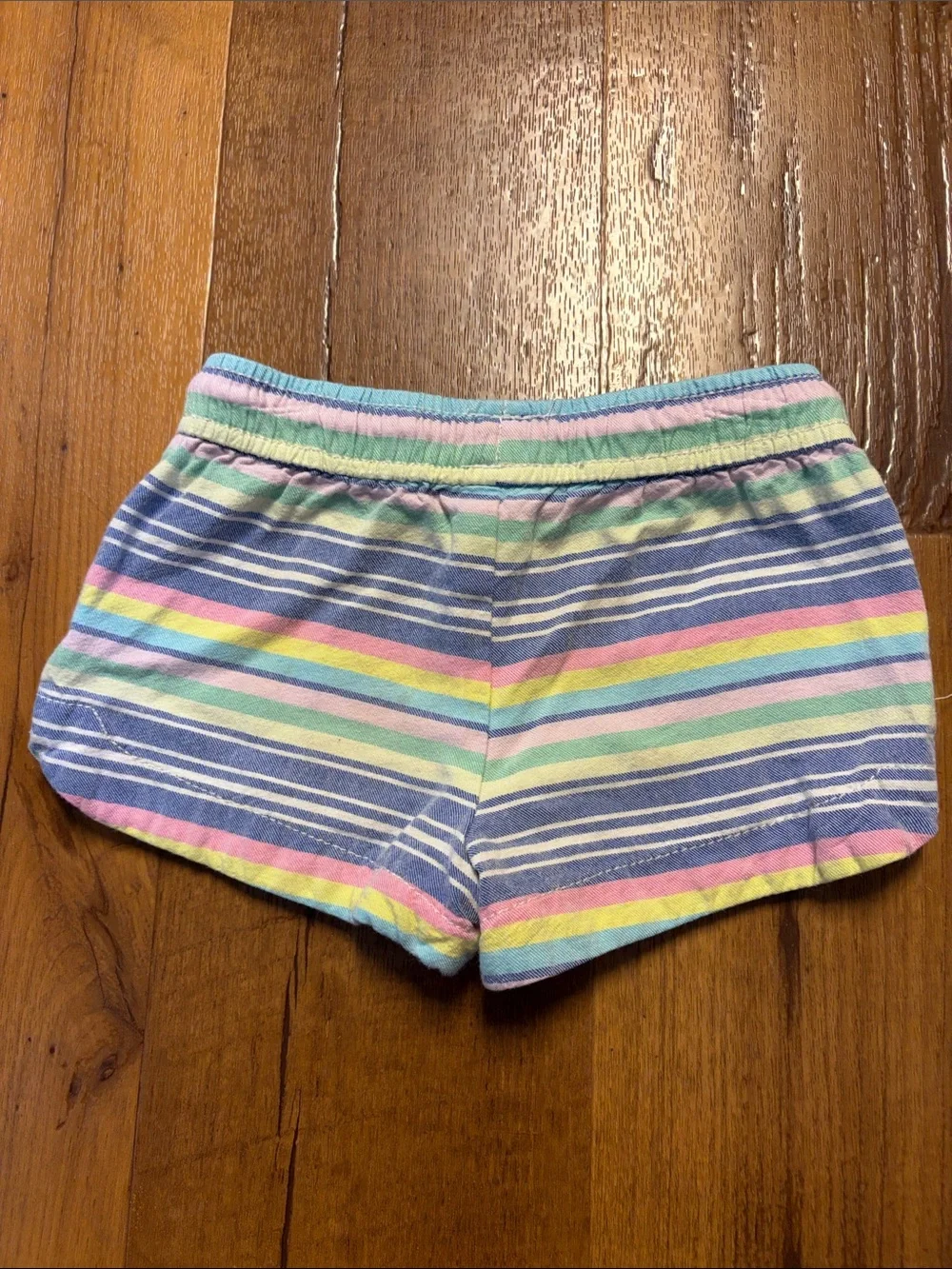 OshKosh Girls Pastel Rainbow Stripe Pull-On Shorts Size 3T EUC